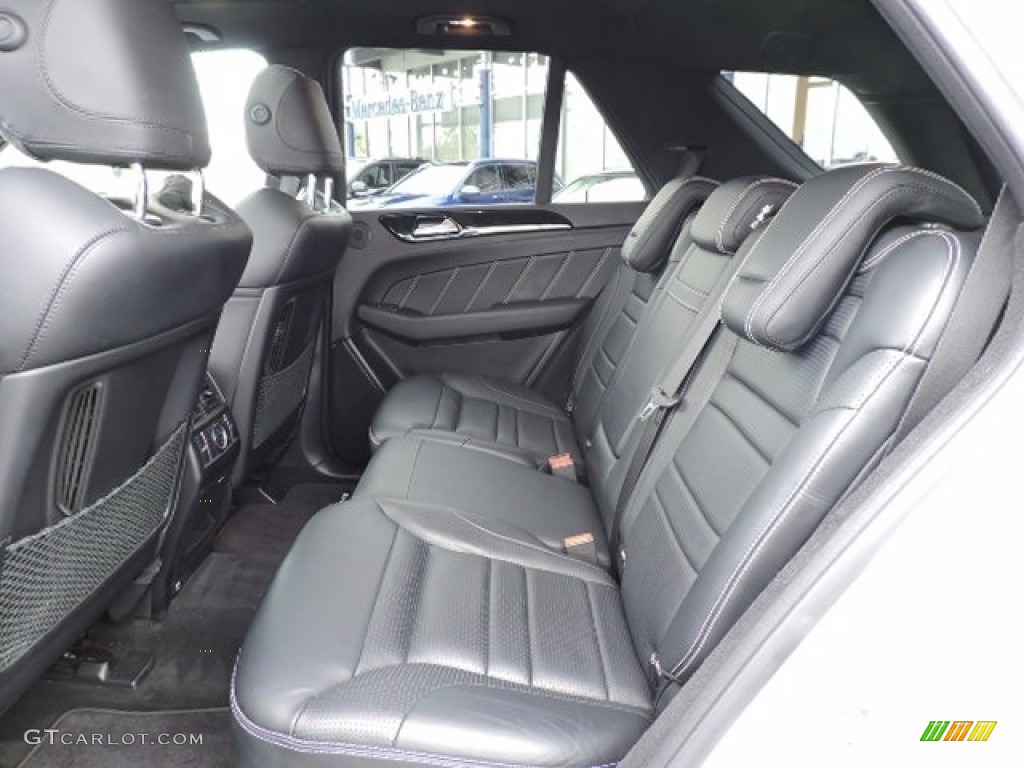 2012 Mercedes-Benz ML 63 AMG 4Matic Interior Color Photos