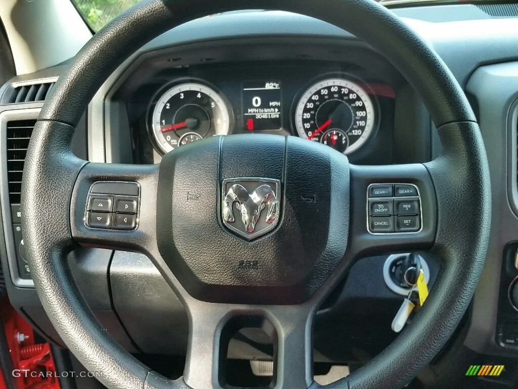 2014 1500 Express Crew Cab 4x4 - Flame Red / Black/Diesel Gray photo #21