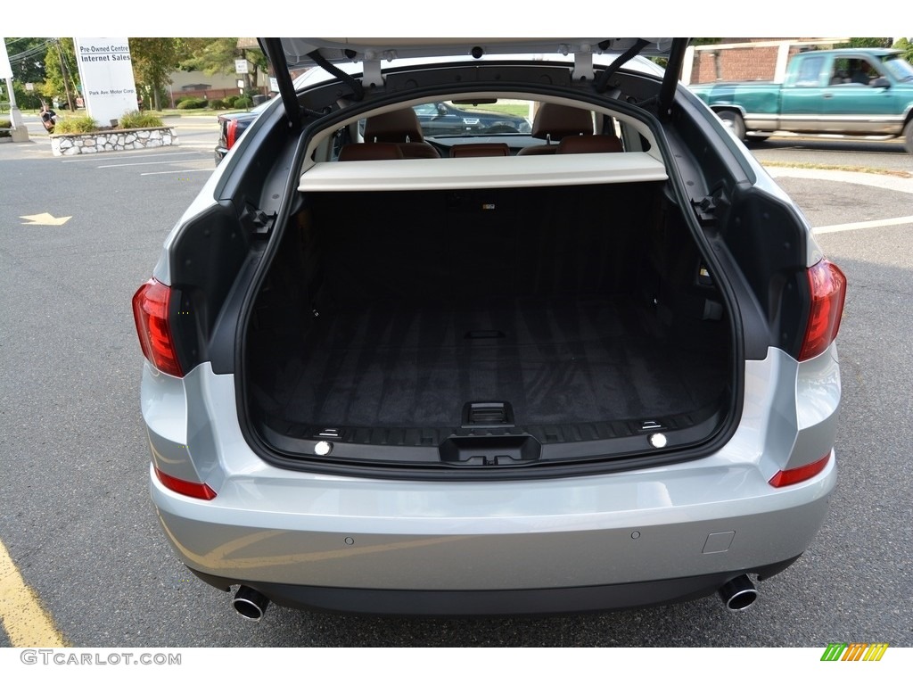 2016 BMW 5 Series 535i xDrive Gran Turismo Trunk Photos