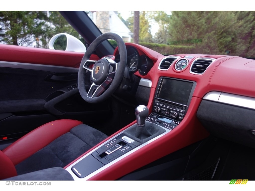2016 Porsche Boxster Spyder Garnet Red/Black Dashboard Photo #115423374