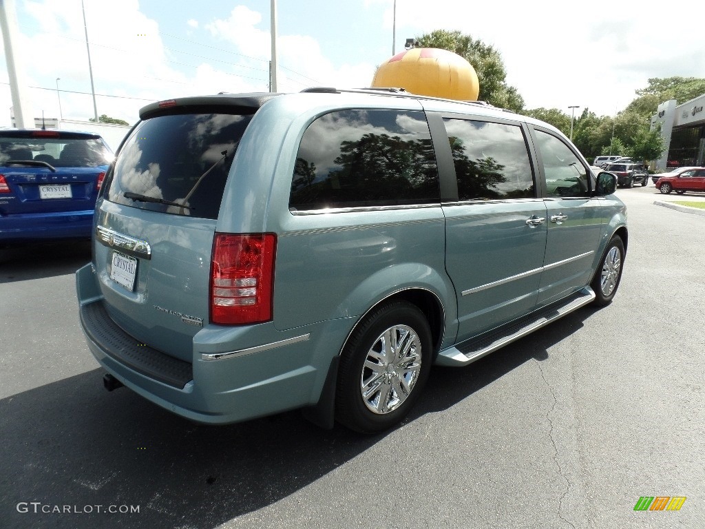 2010 Town & Country Limited - Clearwater Blue Pearl / Medium Pebble Beige/Cream photo #11