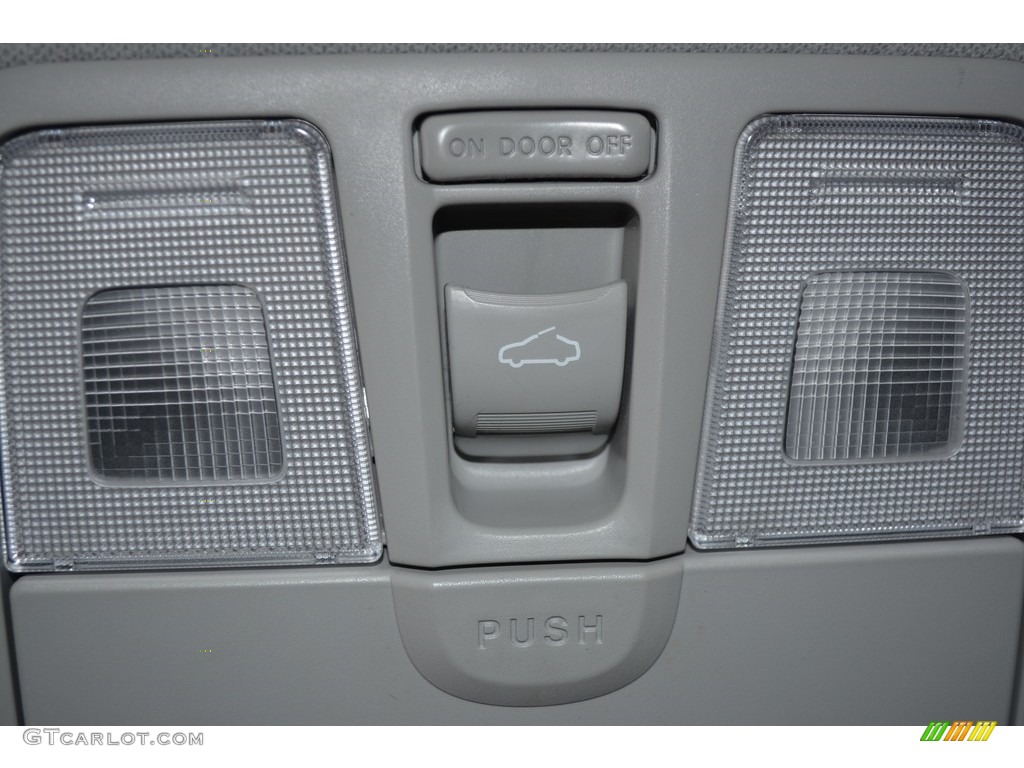 2013 Elantra Limited - Silver / Gray photo #24