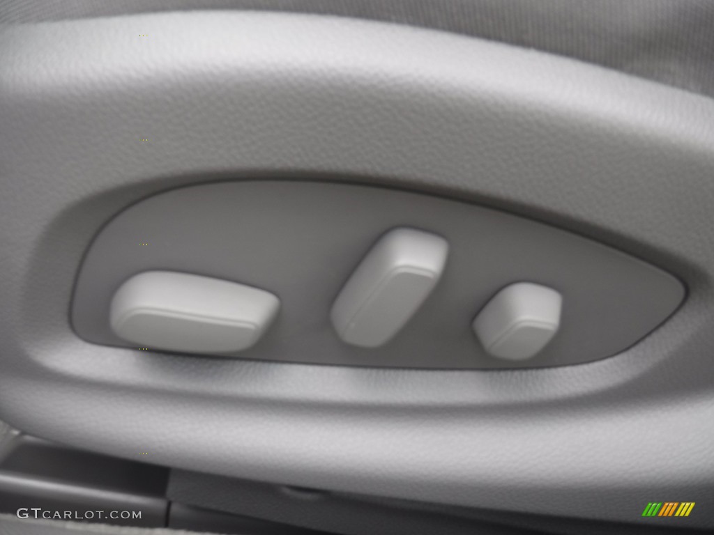 2014 Impala LS - Champagne Silver Metallic / Jet Black/Dark Titanium photo #15