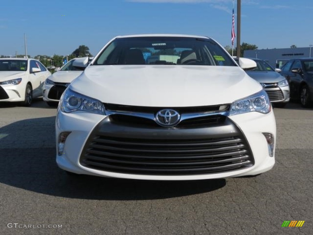 2017 Camry LE - Super White / Ash photo #2