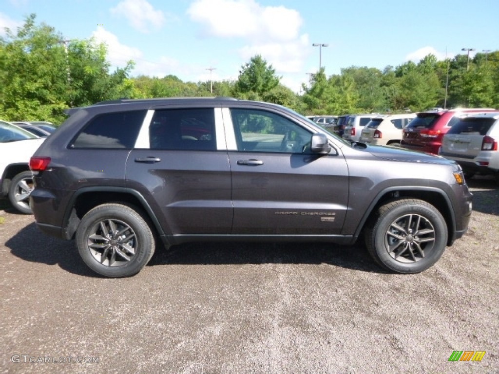 2017 Grand Cherokee 75th Annivesary Edition 4x4 - Granite Crystal Metallic / Black photo #7