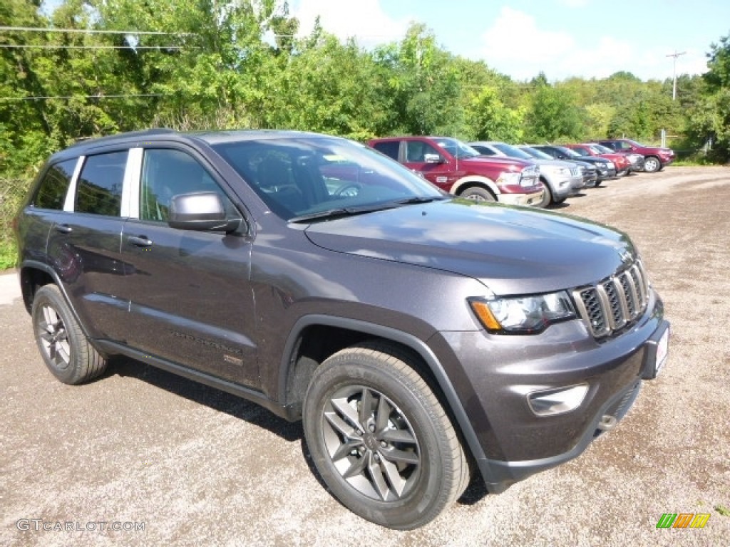 Granite Crystal Metallic 2017 Jeep Grand Cherokee 75th Annivesary Edition 4x4 Exterior Photo #115442796