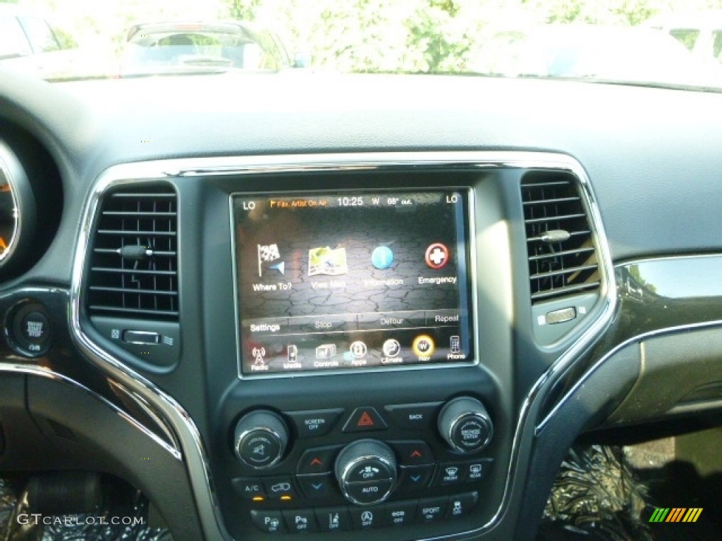 2017 Jeep Grand Cherokee Trailhawk 4x4 Controls Photo #115443279