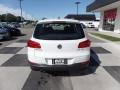 Pure White - Tiguan S Photo No. 4