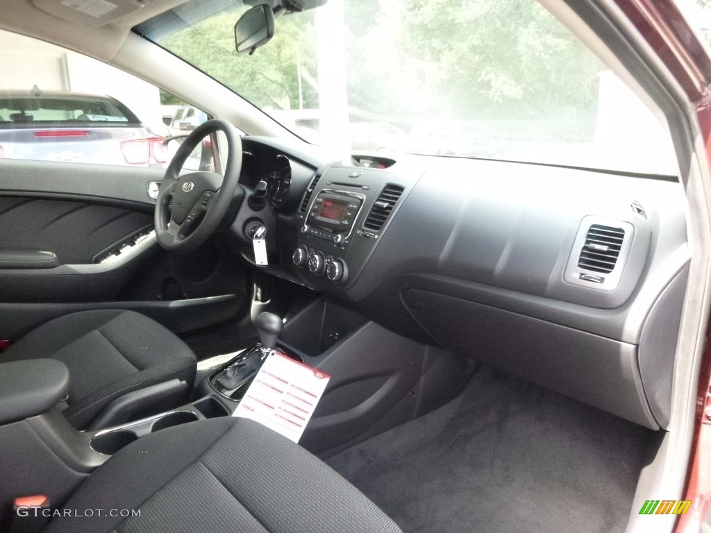 2017 Kia Forte LX Black Dashboard Photo #115452704