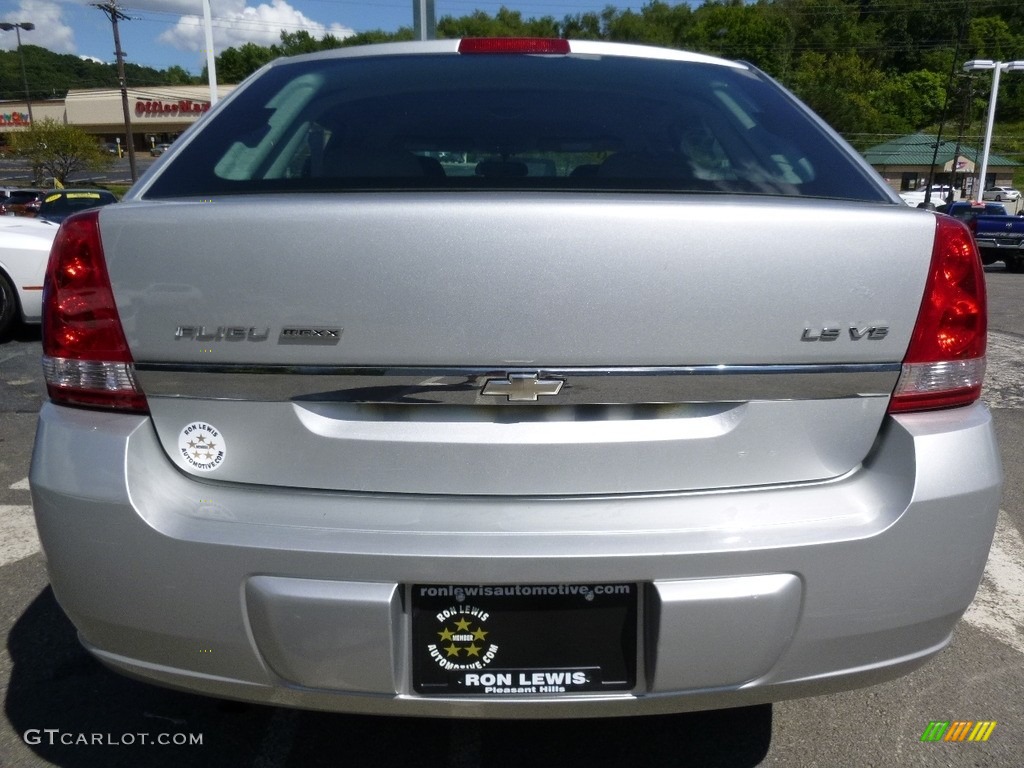 2005 Malibu Maxx LS Wagon - Galaxy Silver Metallic / Gray photo #3