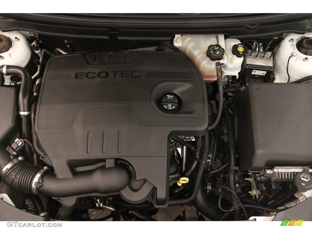 2011 Chevrolet Malibu LT Engine Photos