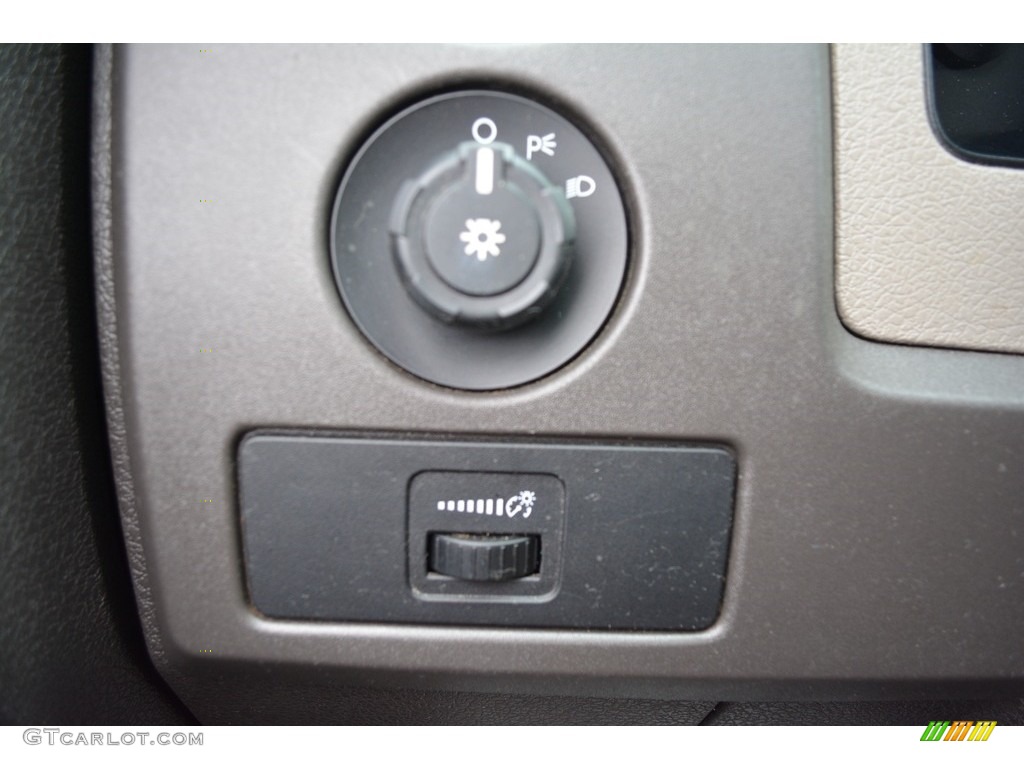 2010 F150 XL Regular Cab - Red Candy Metallic / Medium Stone photo #17