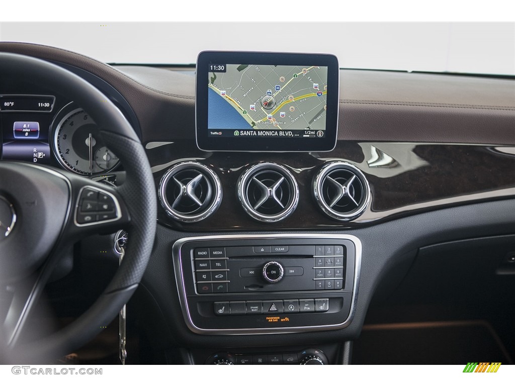 2017 Mercedes-Benz GLA 250 Brown Dashboard Photo #115467120