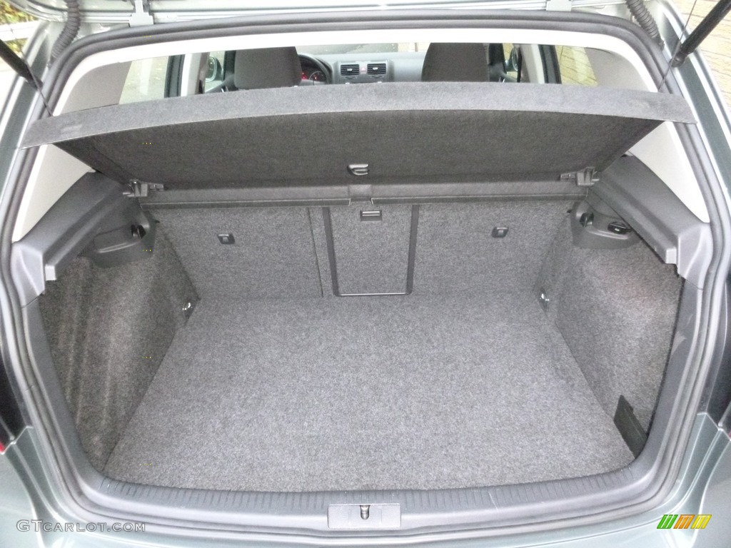 2007 Rabbit 4 Door - Sage Green Metallic / Art Grey photo #22