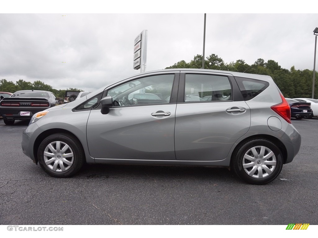 2015 Versa Note SV - Magnetic Gray / Charcoal photo #4