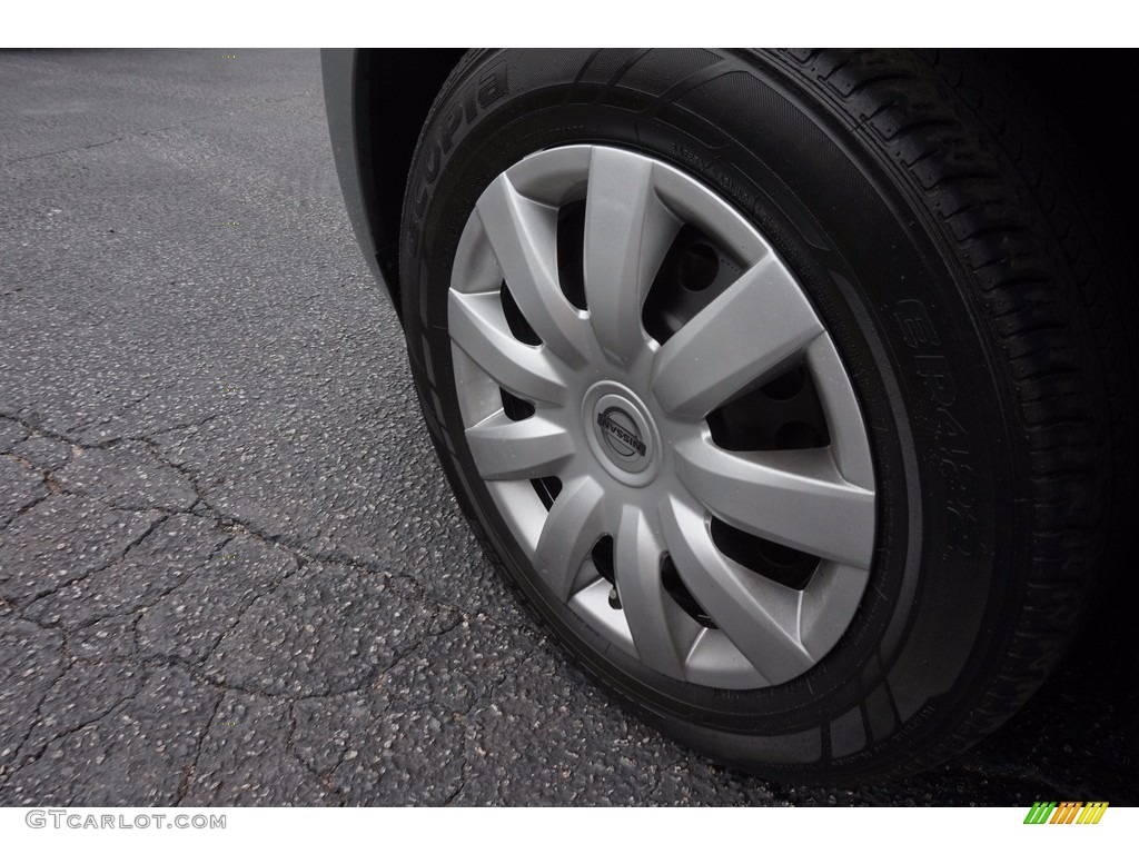 2015 Versa Note SV - Magnetic Gray / Charcoal photo #12