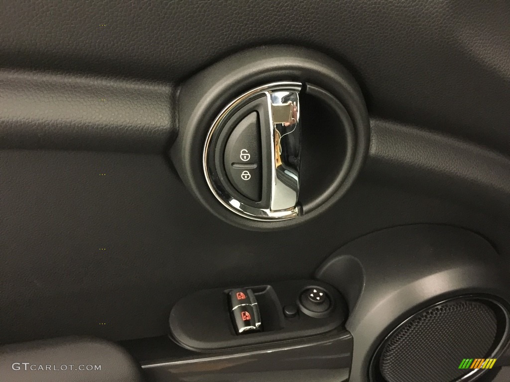 2017 Mini Hardtop Cooper 2 Door Controls Photo #115469181