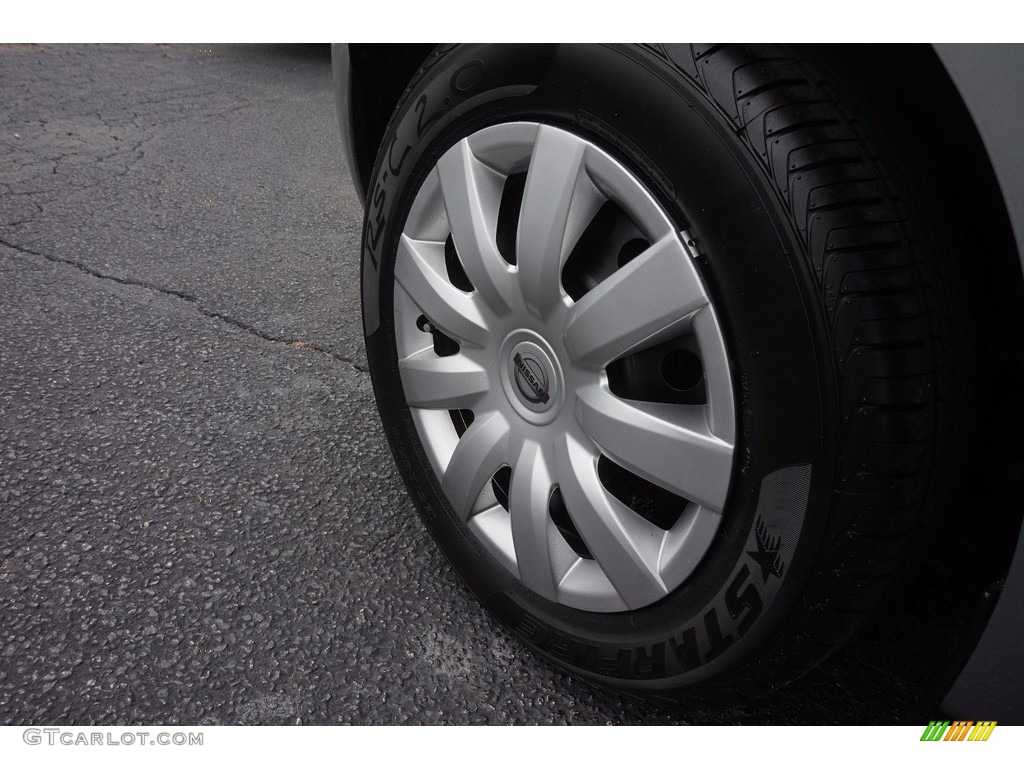 2015 Versa Note SV - Magnetic Gray / Charcoal photo #20