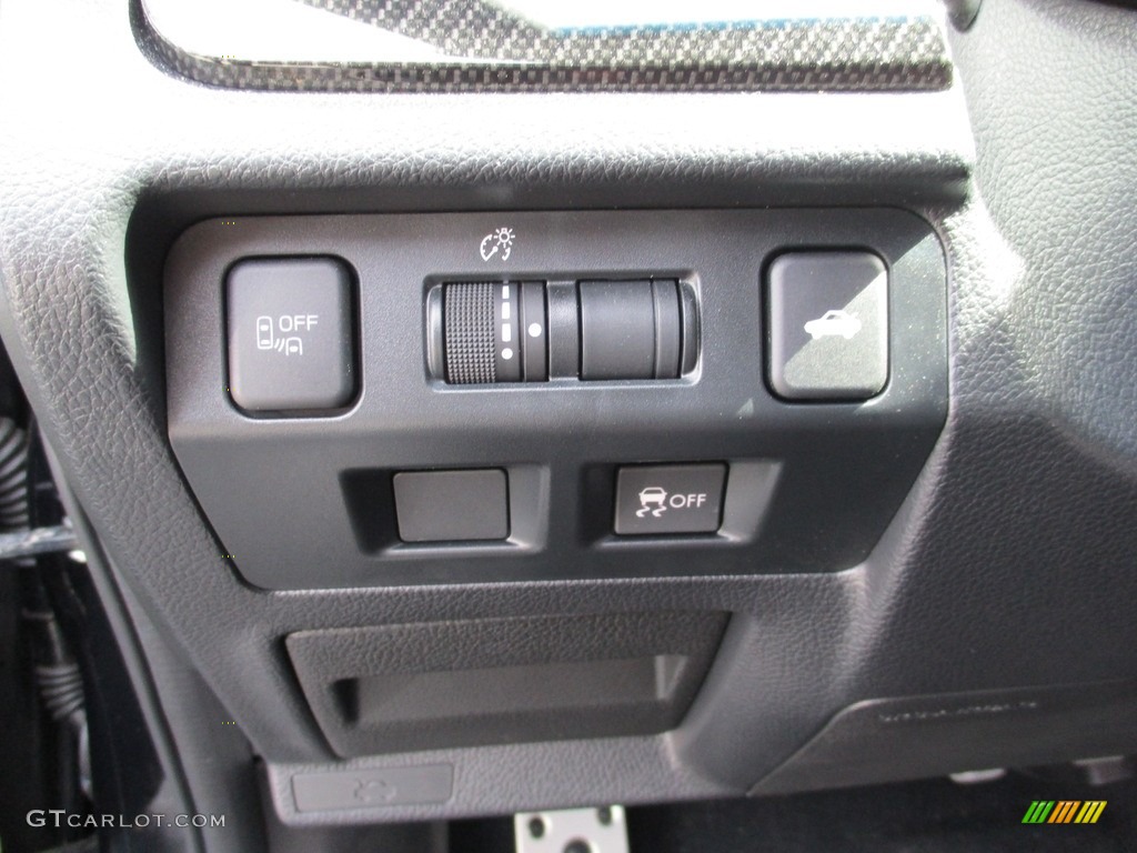 2016 Subaru WRX STI Limited Controls Photo #115470711