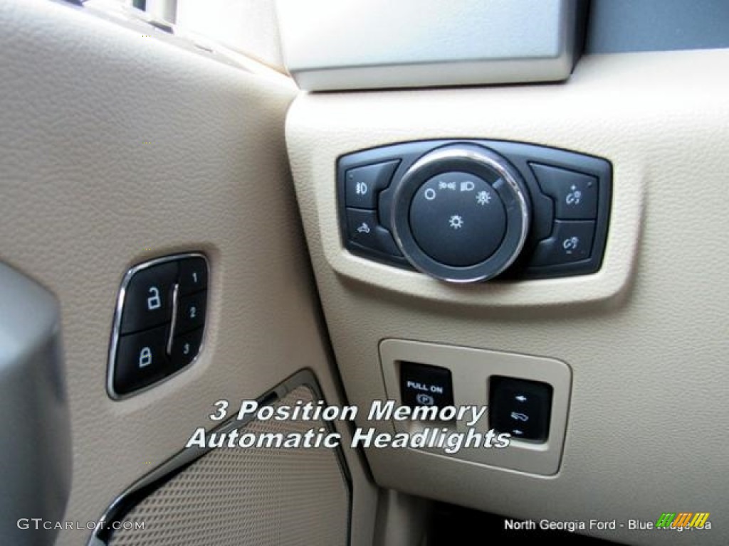 2016 F150 Lariat SuperCrew 4x4 - Oxford White / Medium Light Camel photo #17