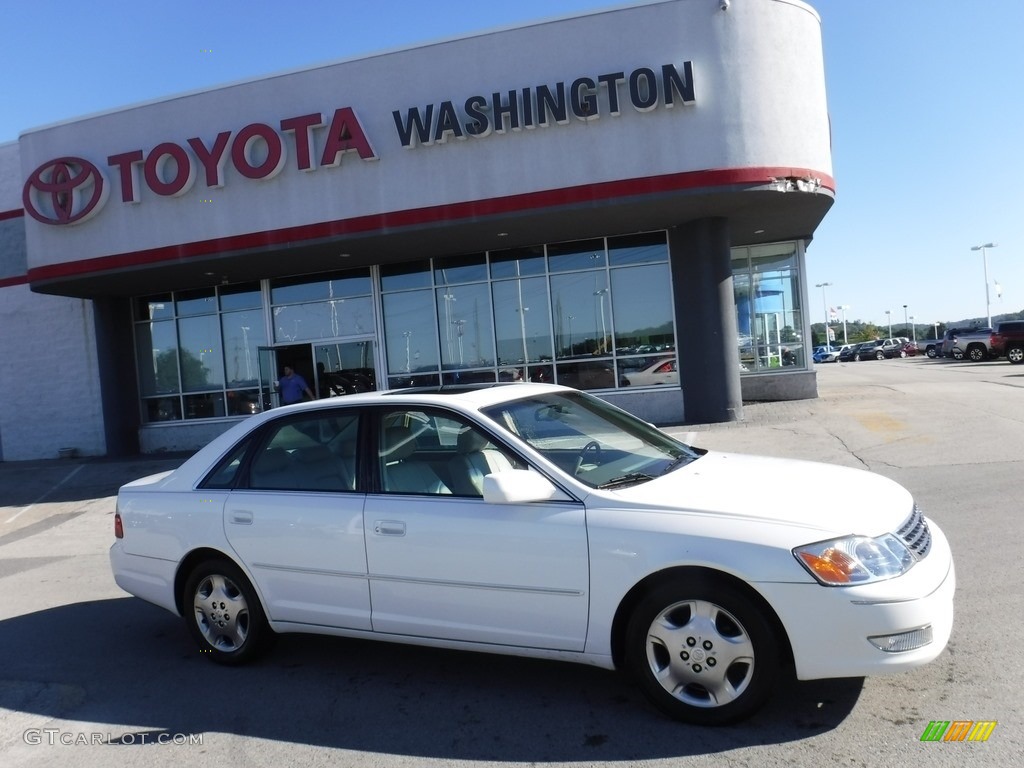 2003 Avalon XLS - Diamond White Pearl / Taupe photo #2