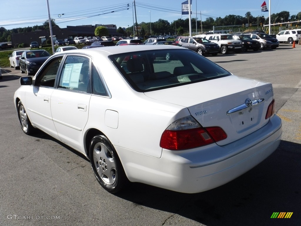 2003 Avalon XLS - Diamond White Pearl / Taupe photo #8