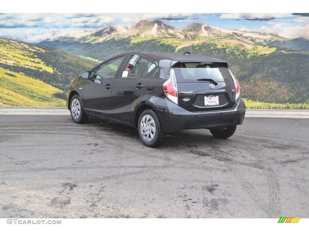 2016 Prius c One - Black Sand Pearl / Ash/Black photo #3