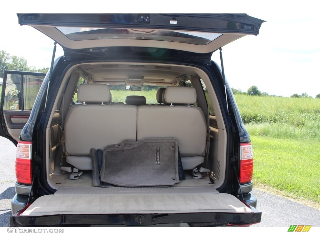 1999 Lexus LX 470 Trunk Photos