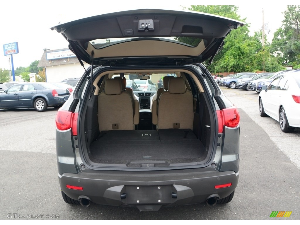 2011 Traverse LTZ AWD - Steel Green Metallic / Cashmere/Ebony photo #8