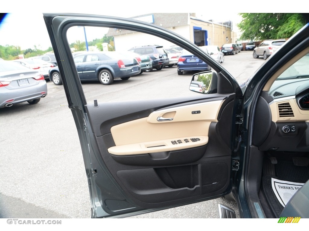 2011 Traverse LTZ AWD - Steel Green Metallic / Cashmere/Ebony photo #21