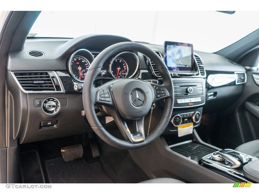 2017 Mercedes-Benz GLE 350 Black Dashboard Photo #115494982