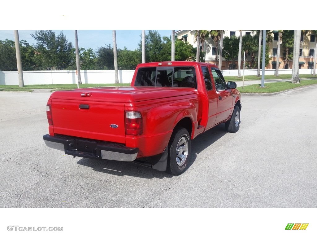 2001 Ranger XL SuperCab - Bright Red / Dark Graphite photo #5