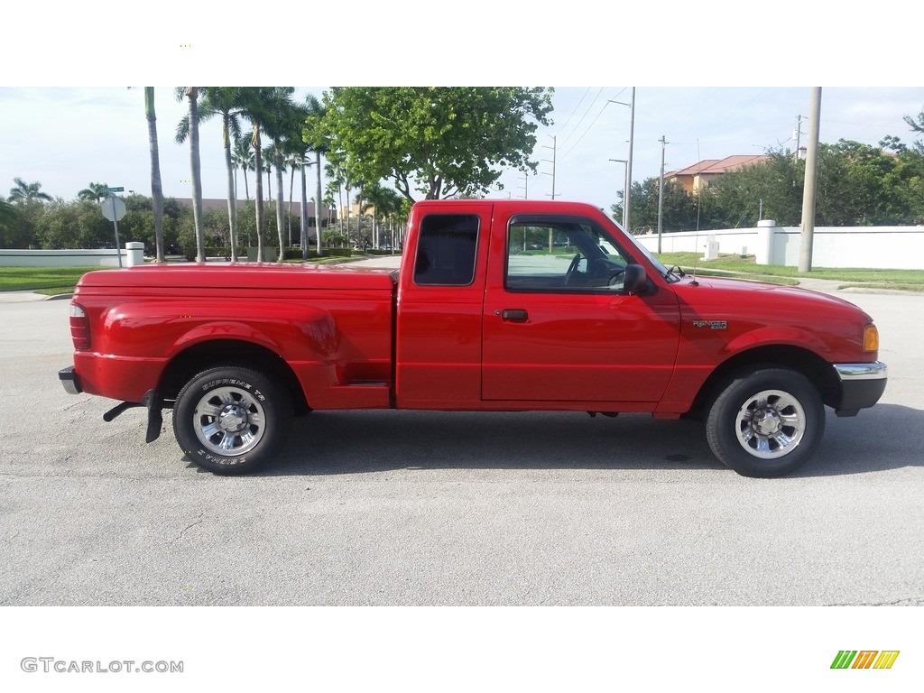 2001 Ranger XL SuperCab - Bright Red / Dark Graphite photo #6