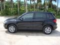 Deep Black Metallic - Tiguan SE Photo No. 4