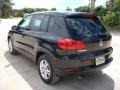 Deep Black Metallic - Tiguan SE Photo No. 5