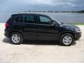 Deep Black Metallic - Tiguan SE Photo No. 8
