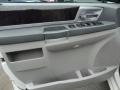 Stone White - Grand Caravan SXT Photo No. 7