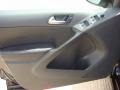 Deep Black Metallic - Tiguan SE Photo No. 13