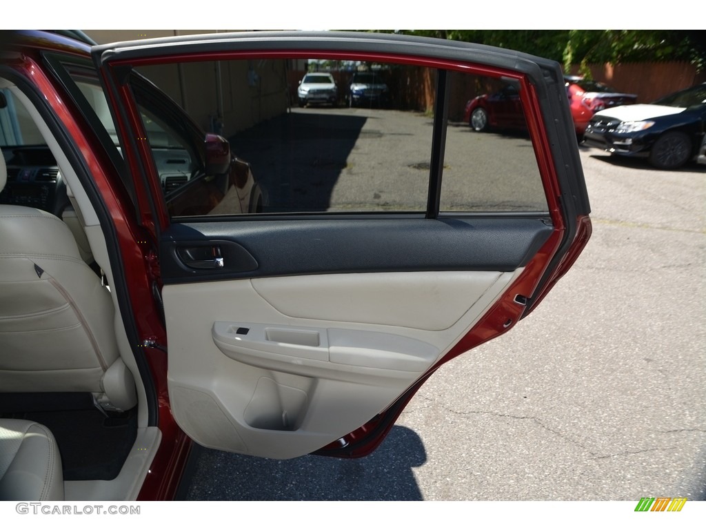 2013 XV Crosstrek 2.0 Premium - Venetian Red Pearl / Ivory photo #18