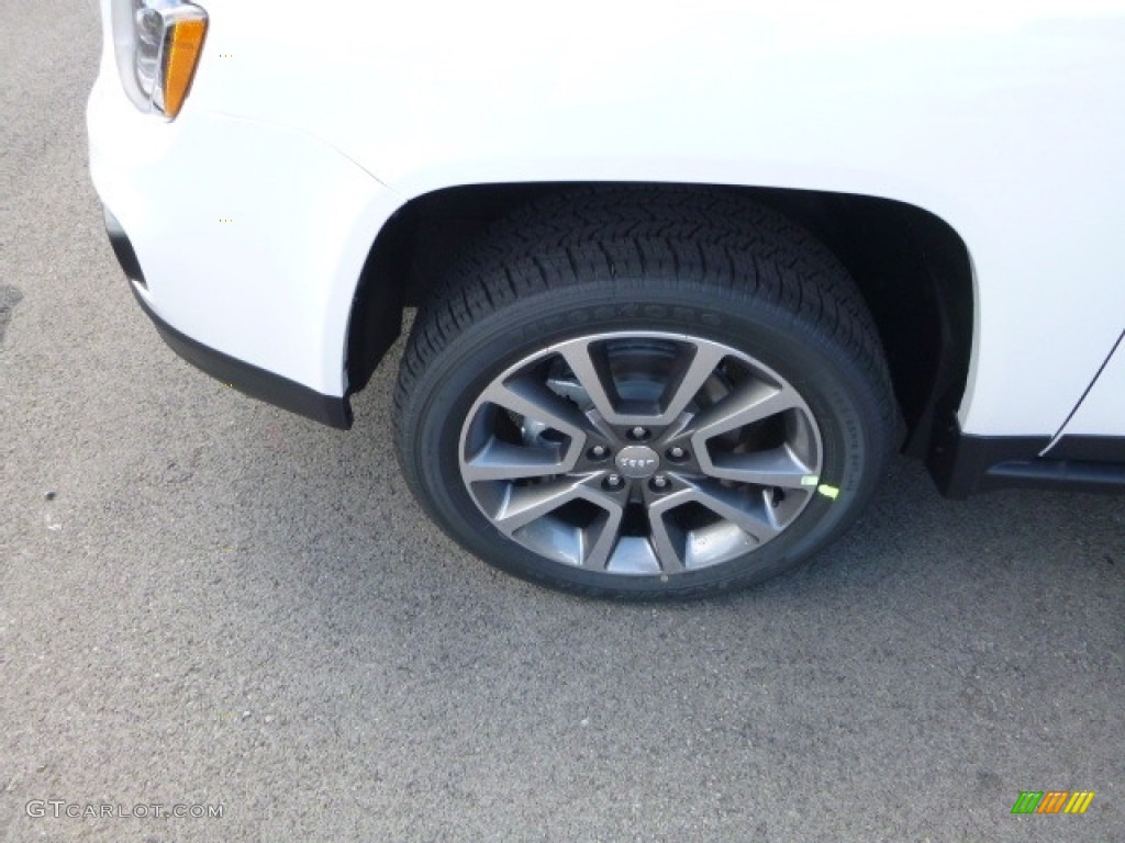2017 Jeep Compass Sport SE 4x4 Wheel Photos