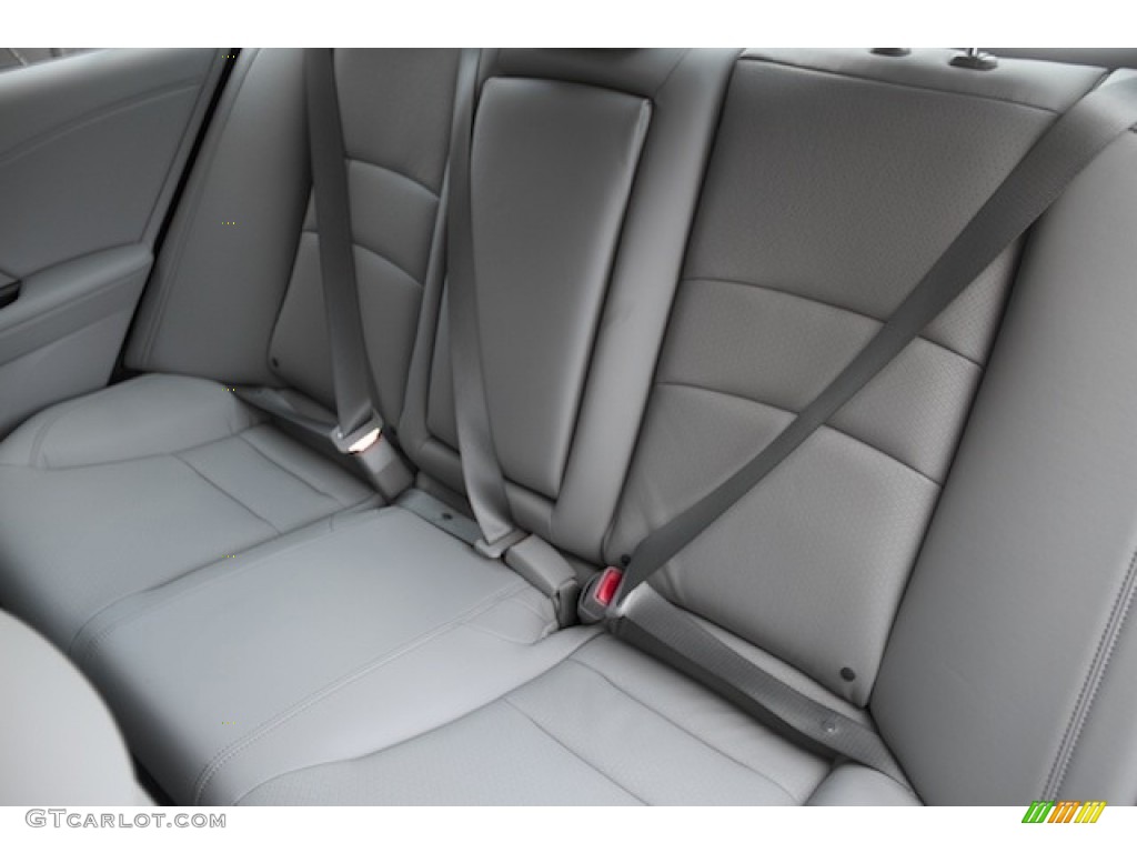 2017 Honda Accord EX-L V6 Sedan Rear Seat Photo #115498859