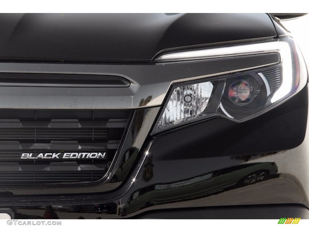 2017 Honda Ridgeline RTL-E AWD Black Edition Marks and Logos Photo #115500394