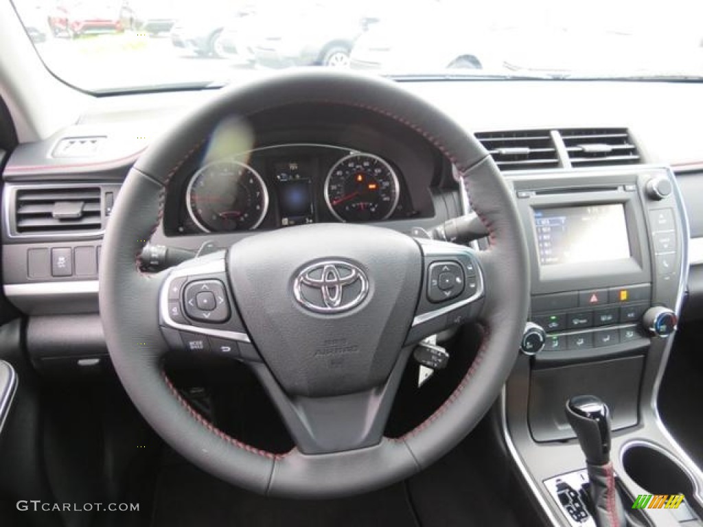 2017 Camry SE - Celestial Silver Metallic / Black photo #5