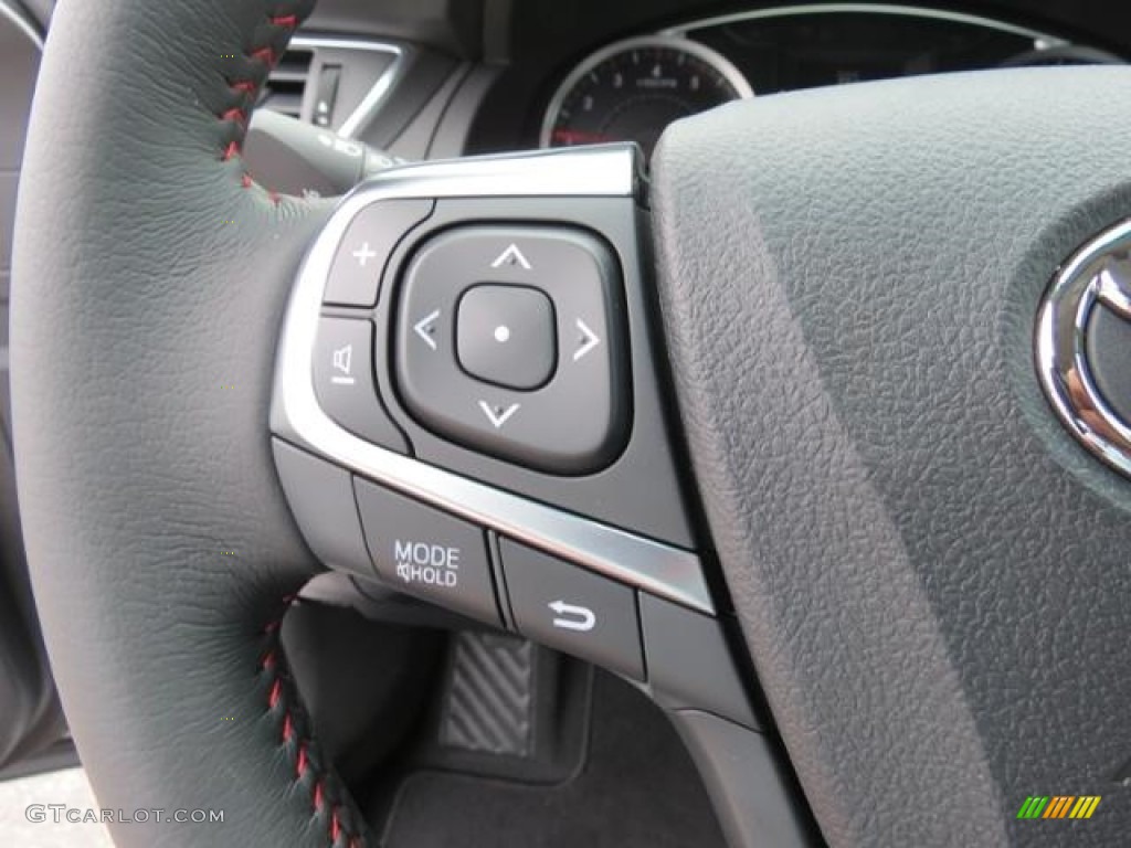2017 Camry SE - Celestial Silver Metallic / Black photo #12