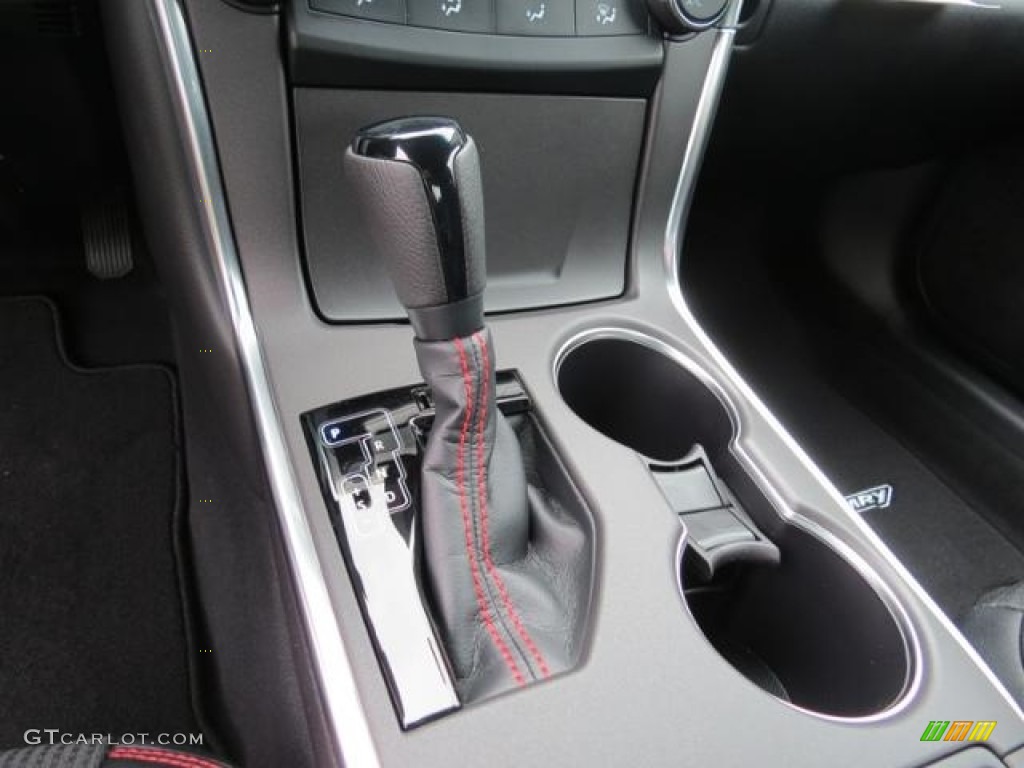 2017 Camry SE - Celestial Silver Metallic / Black photo #19