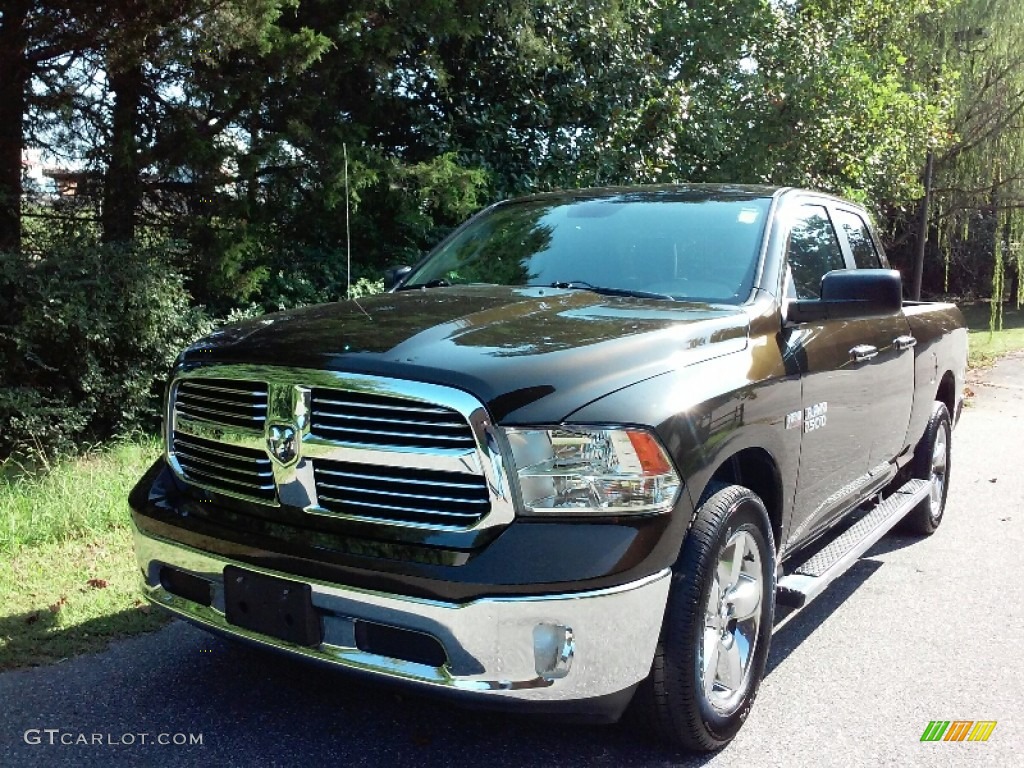 2013 1500 SLT Quad Cab 4x4 - Western Brown Pearl / Canyon Brown/Light Frost Beige photo #2