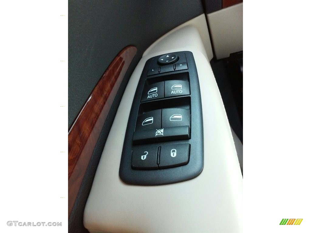 2017 Dodge Durango Citadel Controls Photo #115508089
