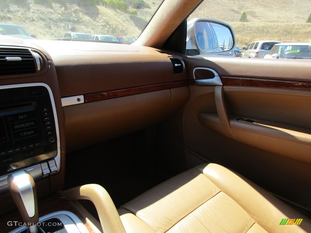 2004 Cayenne Turbo - Prosecco Metallic / Havanna/Sand Beige photo #15