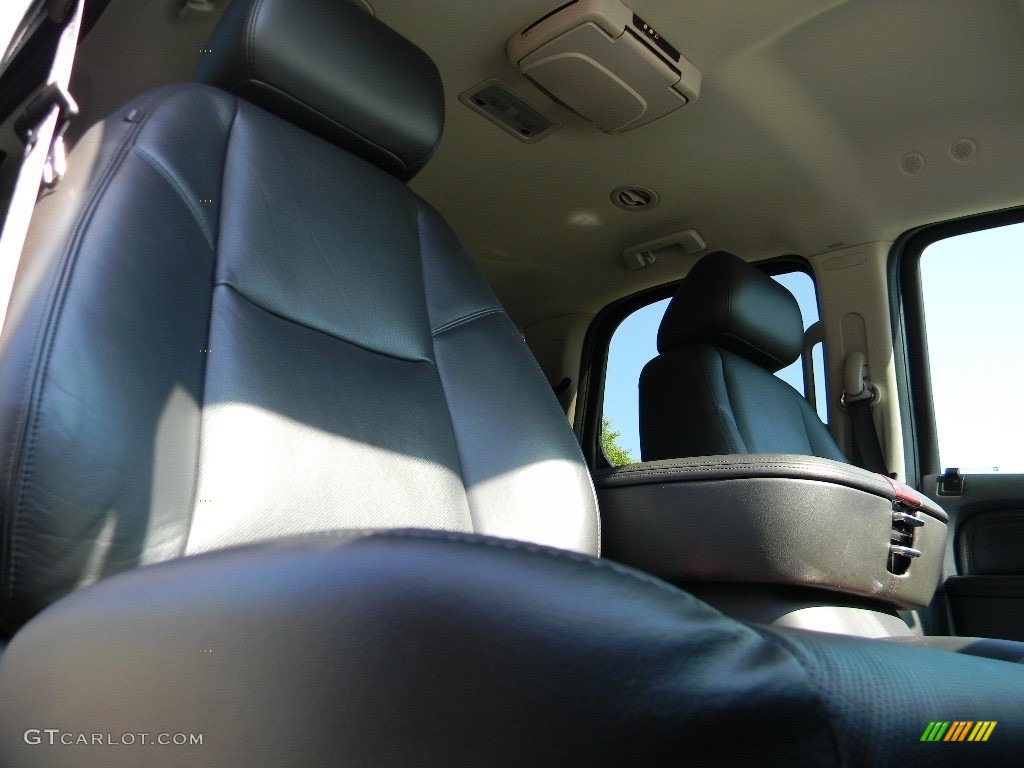 2010 Escalade AWD - Galaxy Gray / Ebony photo #24