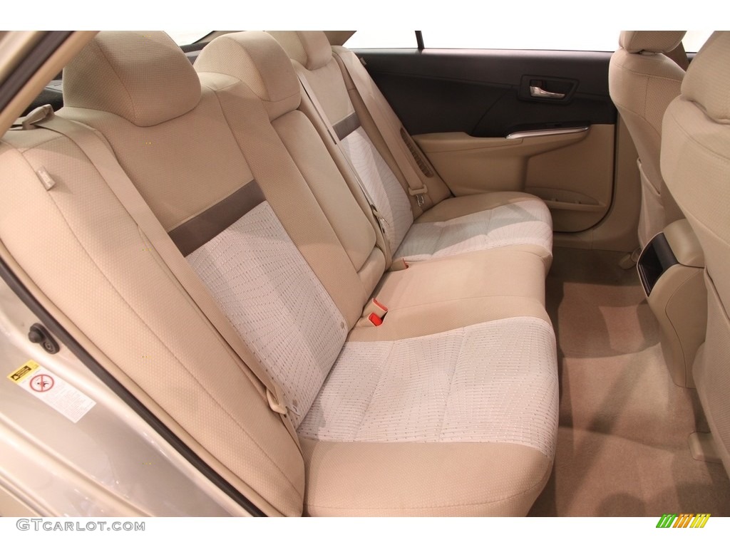 2013 Camry Hybrid LE - Champagne Mica / Ivory photo #13